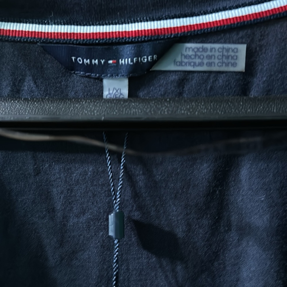 Tommy Hilfiger cover up new with tags size l/Xl - Picture 3 of 9